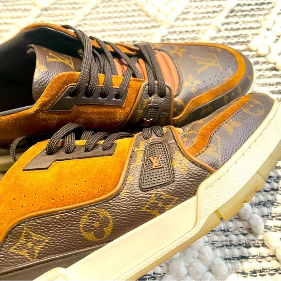 Louis Vuitton Monogram Sneakers - Picture 5 of 5